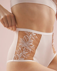 Framed Embroidery High-Waisted Cheeky Panty - COCONUT ON SNDLWOOD MESH | Soma Women