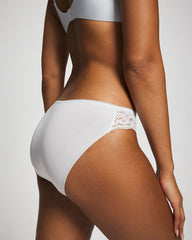 Edge Bikini Panty with Lace - PLEIN AIR | Soma Women