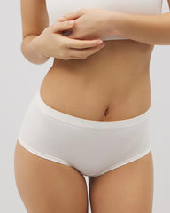 Seamless Rib Boyshort Panty - IVORY | Soma Women