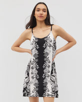 Flyaway Chemise - STAMPED FLORAL SCARF BLK | Soma Women