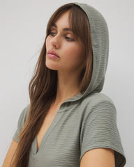 Crinkle Knit Short Sleeve V-Neck Hoodie - RESTORATION GREEN | Soma Women