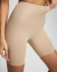 Mid Level Cooling High Waisted Short - WARM AMBER | Soma Women