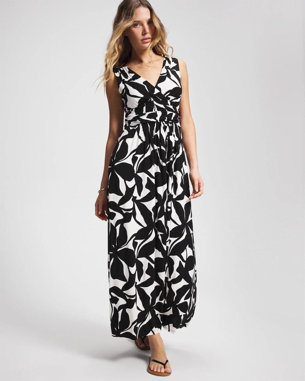 Goddess Maxi Bra Dress - MEANDERING LEAF BLACK | Soma Women