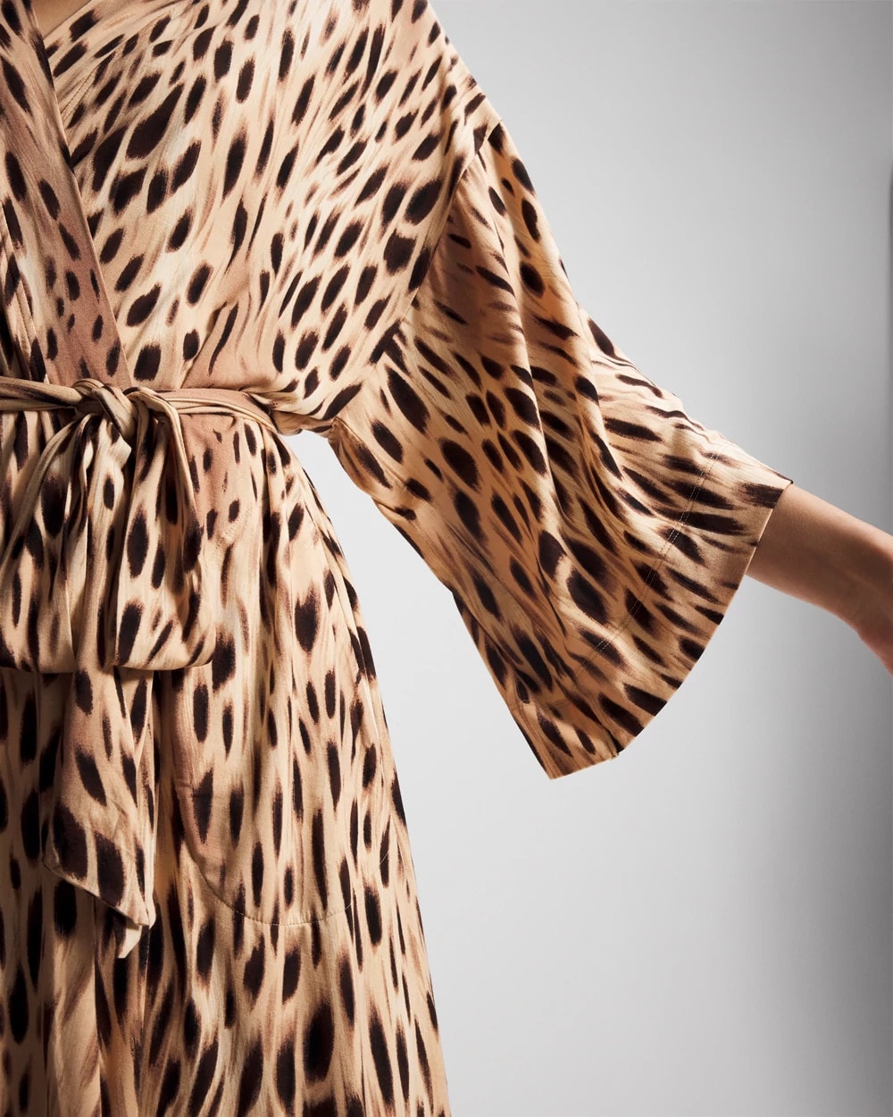 Short Robe - SPLENDID LEOPARD AMBER | Soma Women