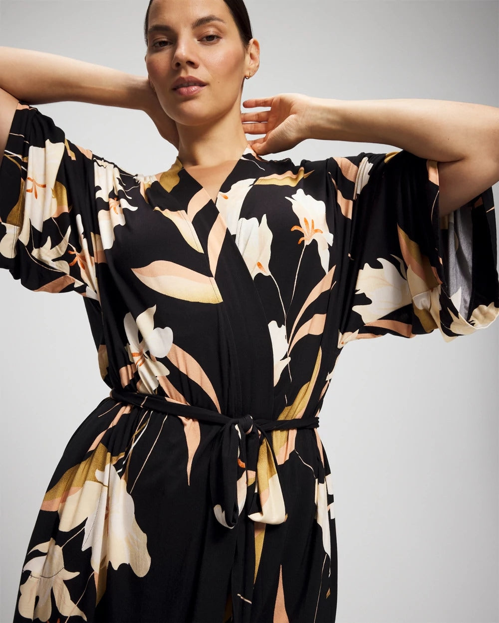 Short Robe - MYSTIC BLOOMS BLACK MID | Soma Women