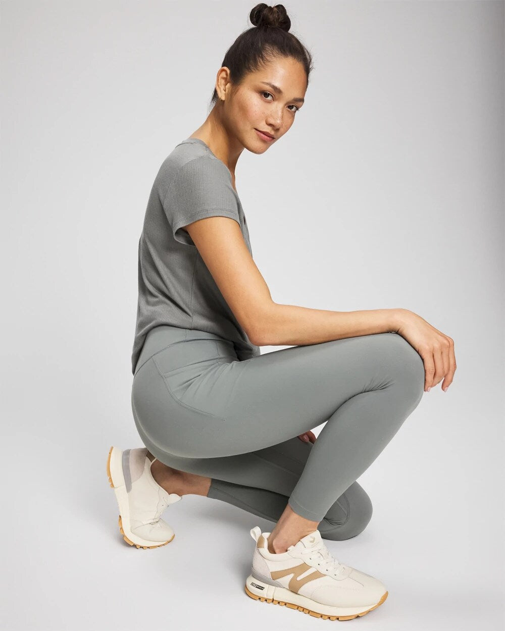 24/7 High-Waist Legging - SEDONA SAGE | Soma Women