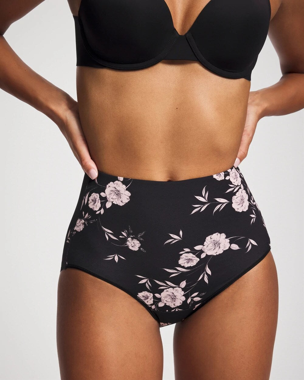 High-Waist Brief Panty - NOSTALGIA FLORA M BLACK | Soma Women