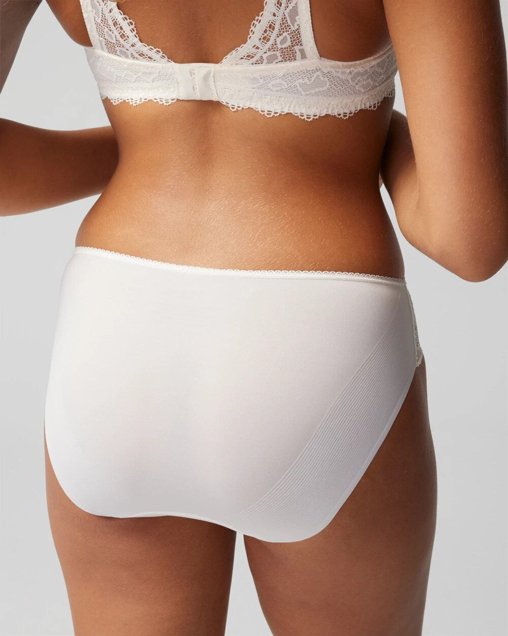 Hipster Panty with Lace - IVORY | Soma Women