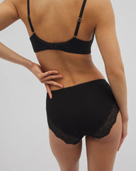 Embraceable Hipster Panty Crochet Lace - BLACK | Soma Women