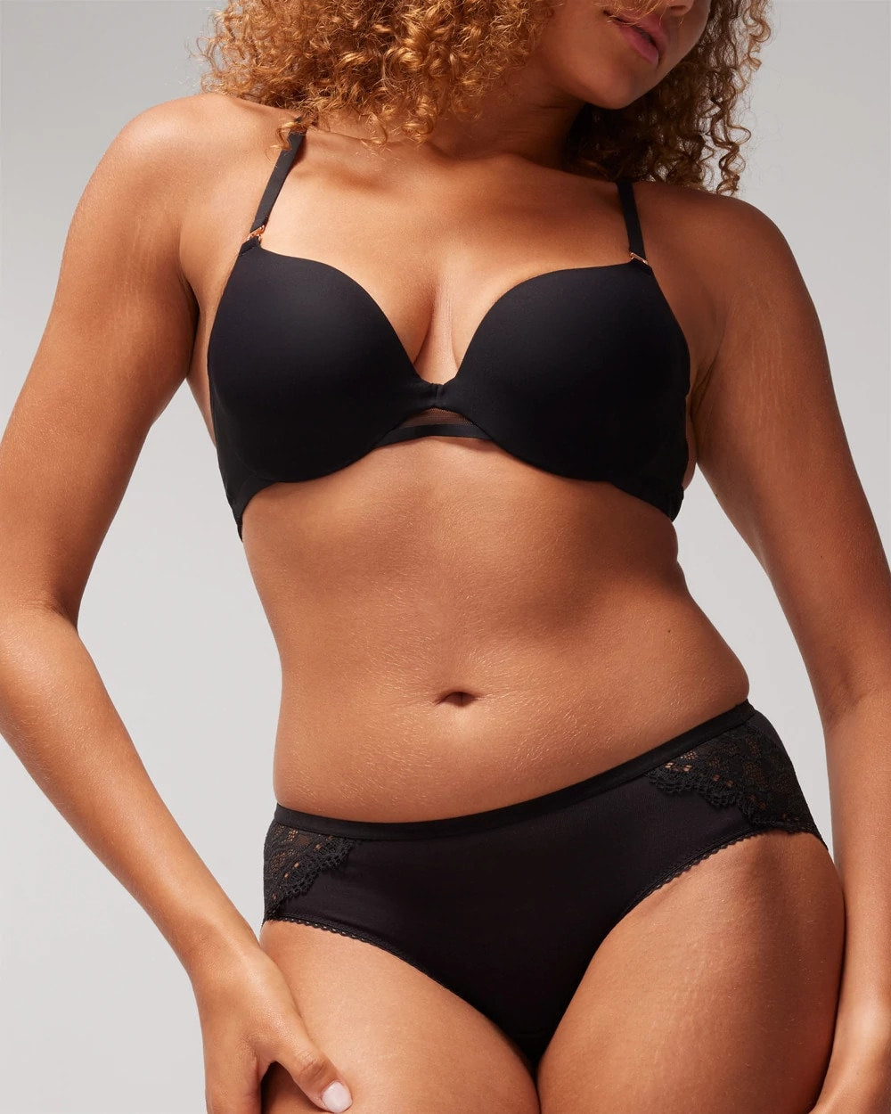 Hipster Panty with Enchanting Lace - BLACK | Soma Women