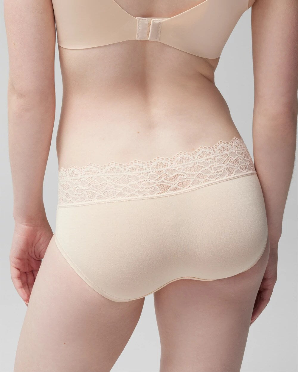 Hipster Panty with Enchanting Lace - PALE SAND | Soma Women