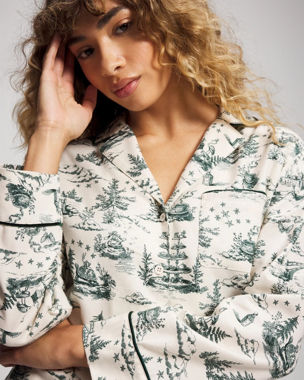 Long-Sleeve Notch Collar Pajama Top - ENCHANTED TOILE GREEN | Soma Women