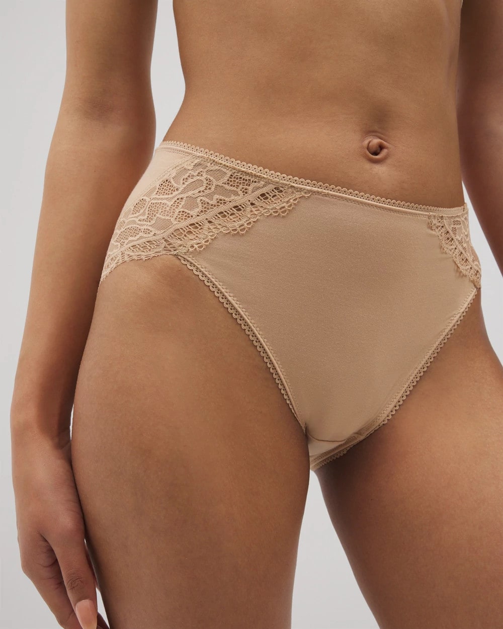 High-Leg Panty with Enchanting Lace - WARM AMBER | Soma Women