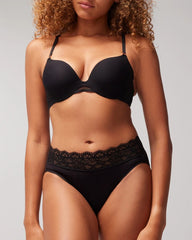 High-Leg Panty with Enchanting Lace - BLACK | Soma Women