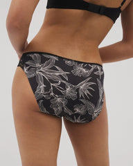Edge Bikini Panty with Lace - PLUMERIA BLOOMS BLK CH | Soma Women