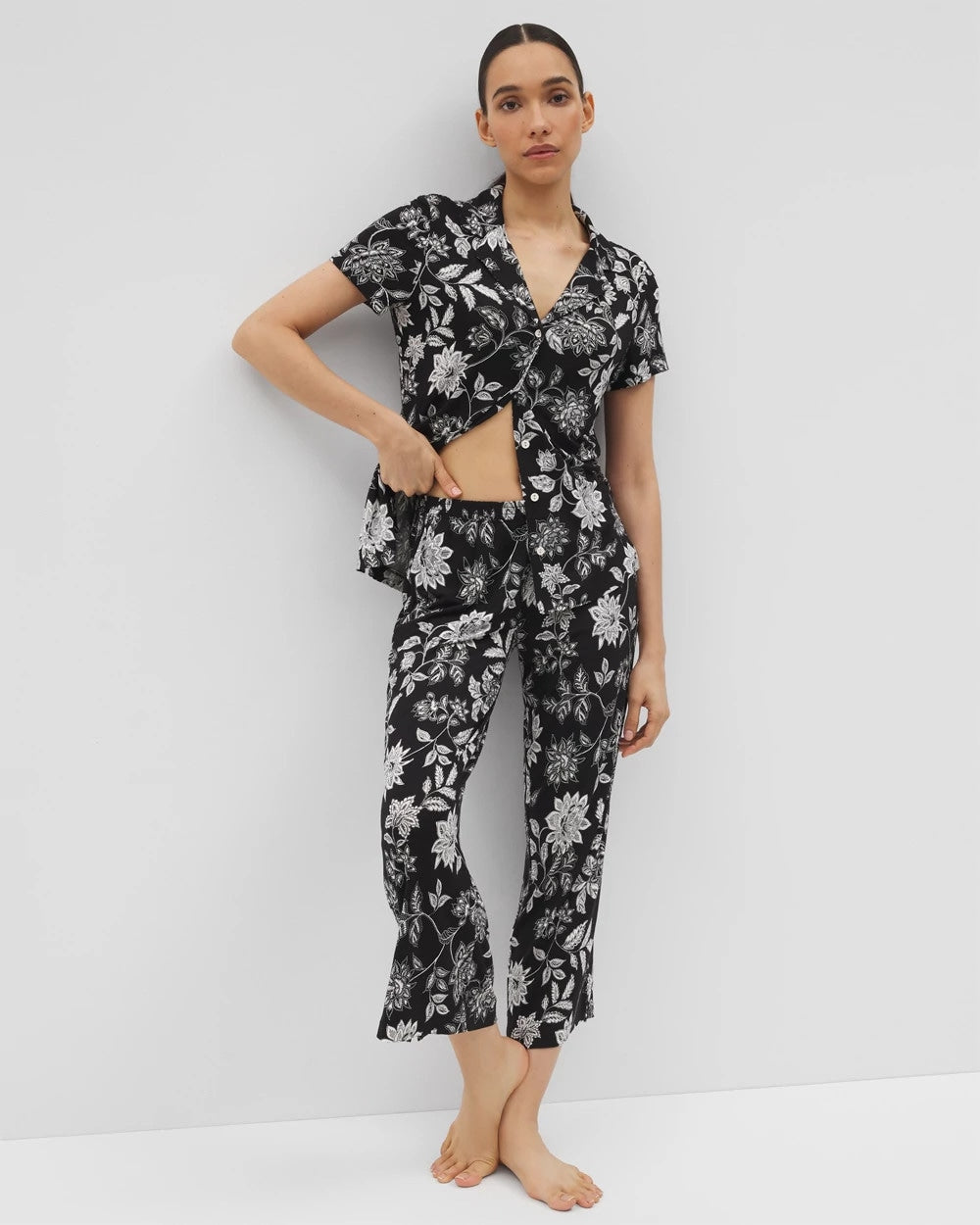 Cropped Pajama Pants - MEANDERING GARDEN BLACK | Soma Women