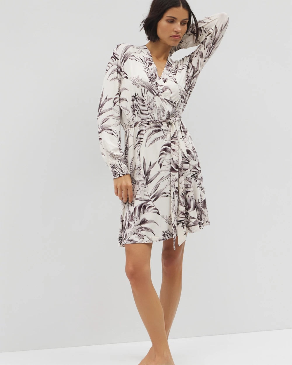 Long-Sleeve Short Robe - PALM PERFECT CHAMPAGNE | Soma Women