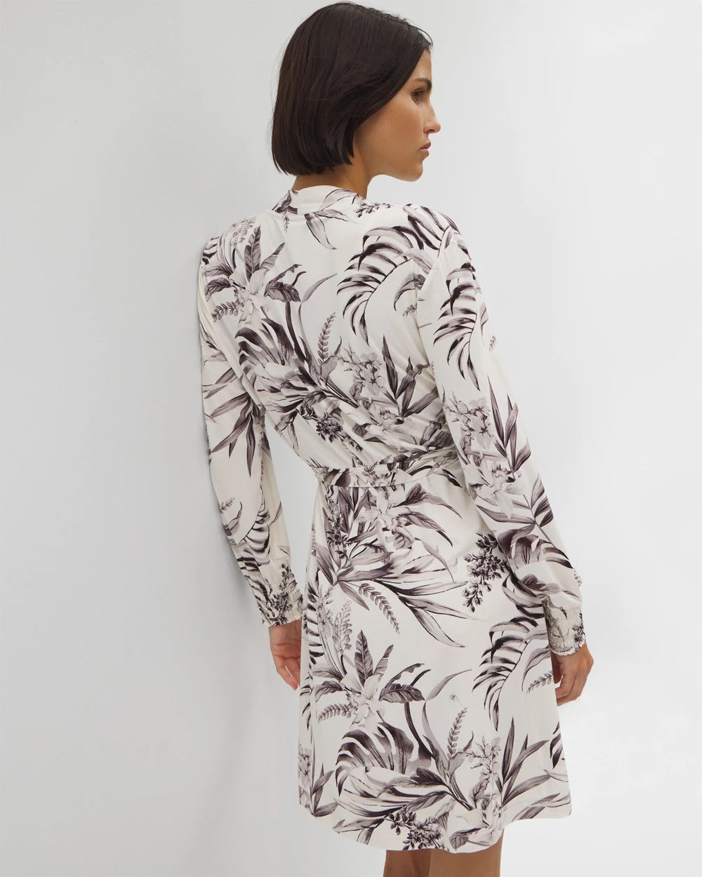 Long-Sleeve Short Robe - PALM PERFECT CHAMPAGNE | Soma Women