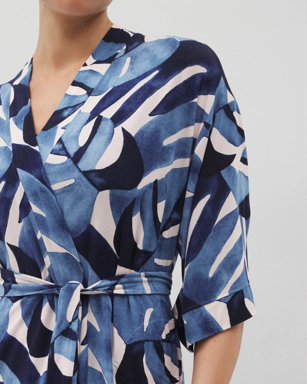 Short Robe - TROPICAL BREEZE SKY | Soma Women
