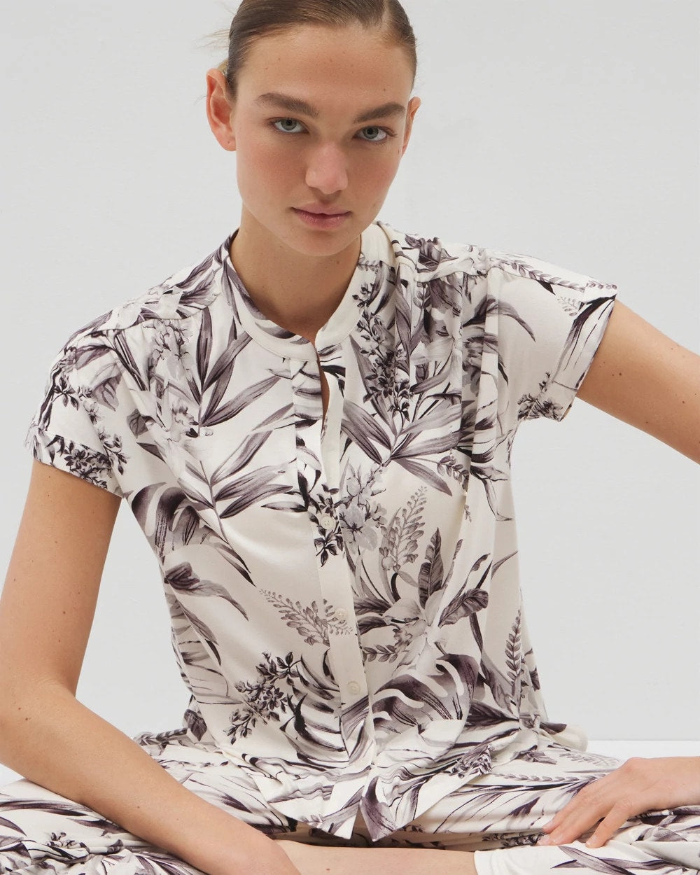 Short-Sleeve Button-Front Pajama Top - PALM PERFECT CHAMPAGNE | Soma Women