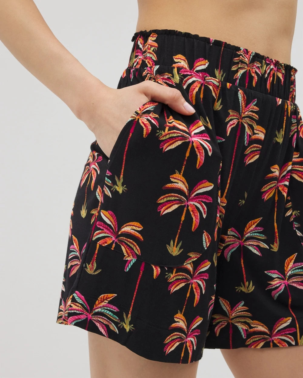 Long Pajama Shorts - SHAKE YOUR PALM PALMS BLK | Soma Women