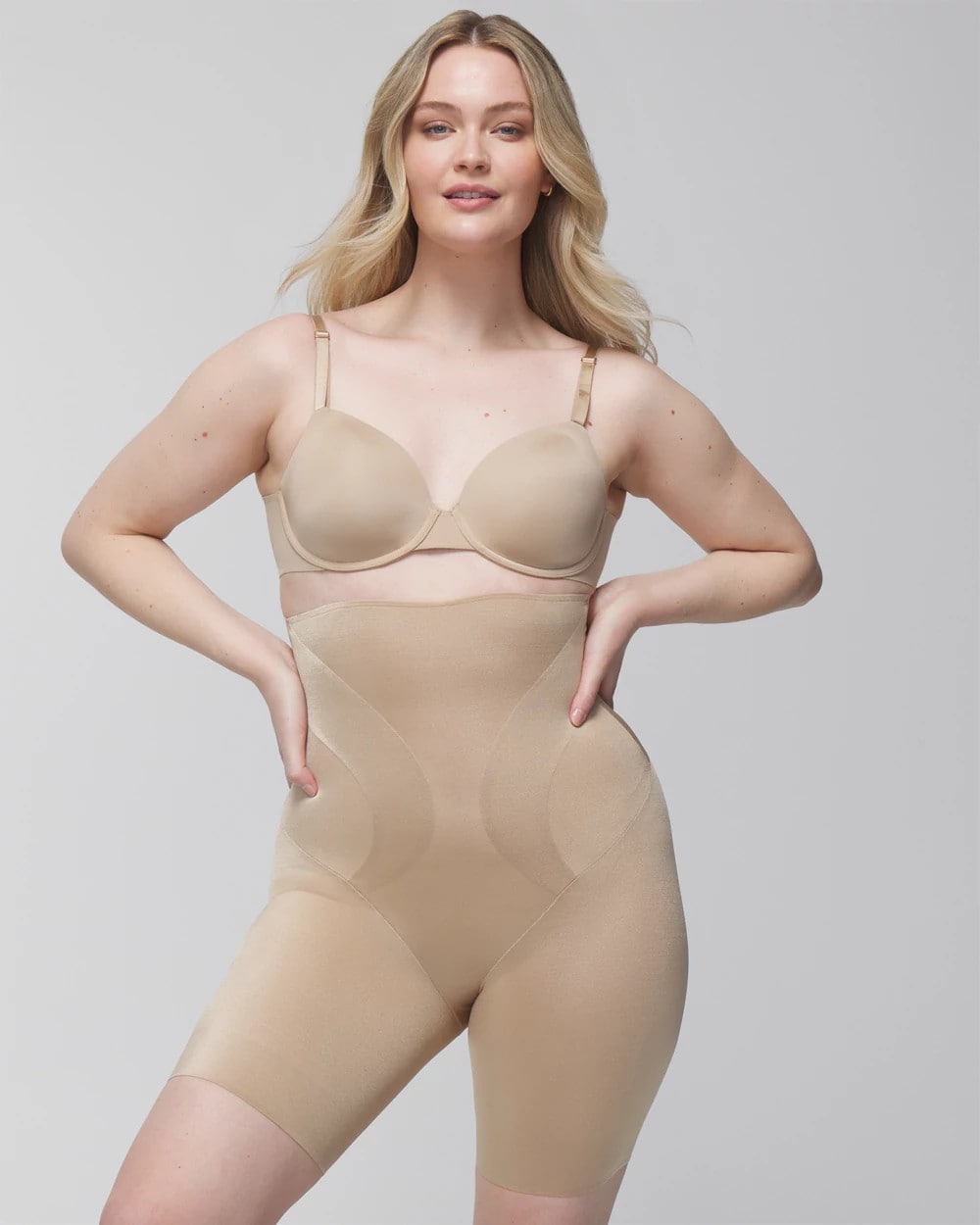 Mid-Level Shaping Vanishing Edge High-Waist Thigh Slimmer - WARM AMBER | Soma Women