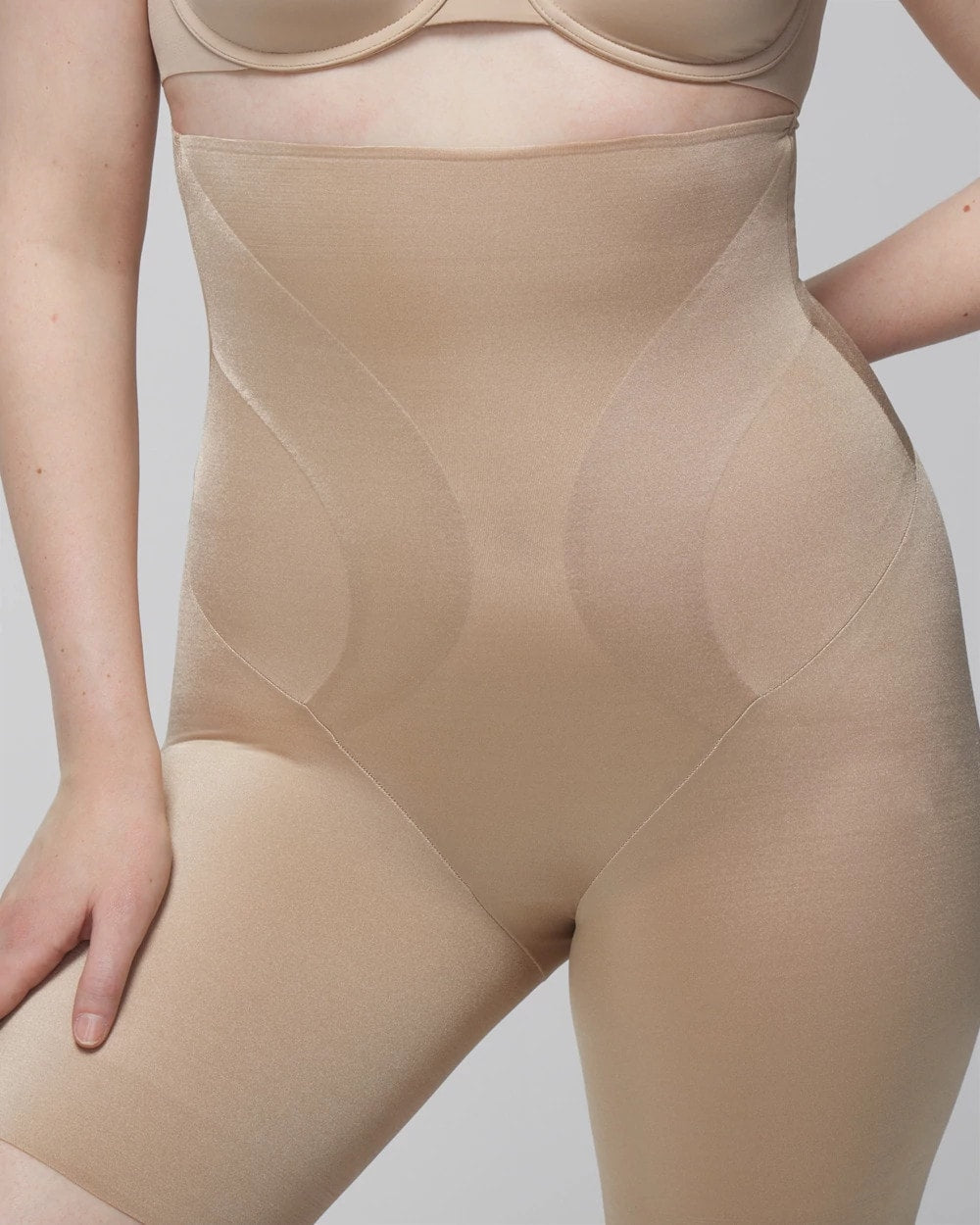 Mid-Level Shaping Vanishing Edge High-Waist Thigh Slimmer - WARM AMBER | Soma Women