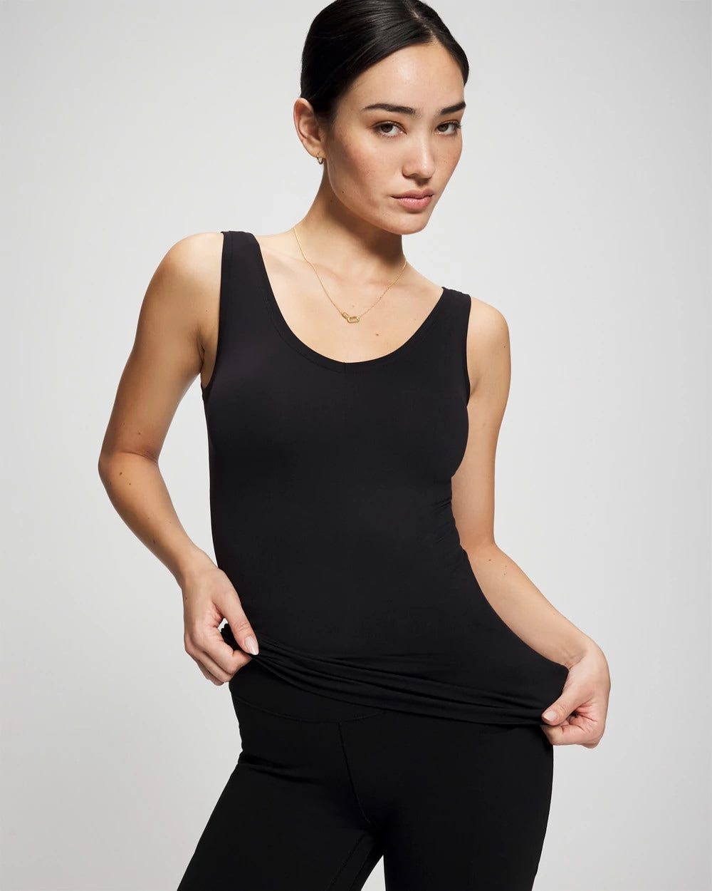 Turnaround Tank - BLACK | Soma Women