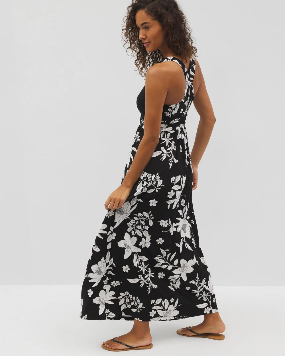 Isla Cross Back Maxi Bra Dress - PLUMERIA DREAM G BLACK | Soma Women