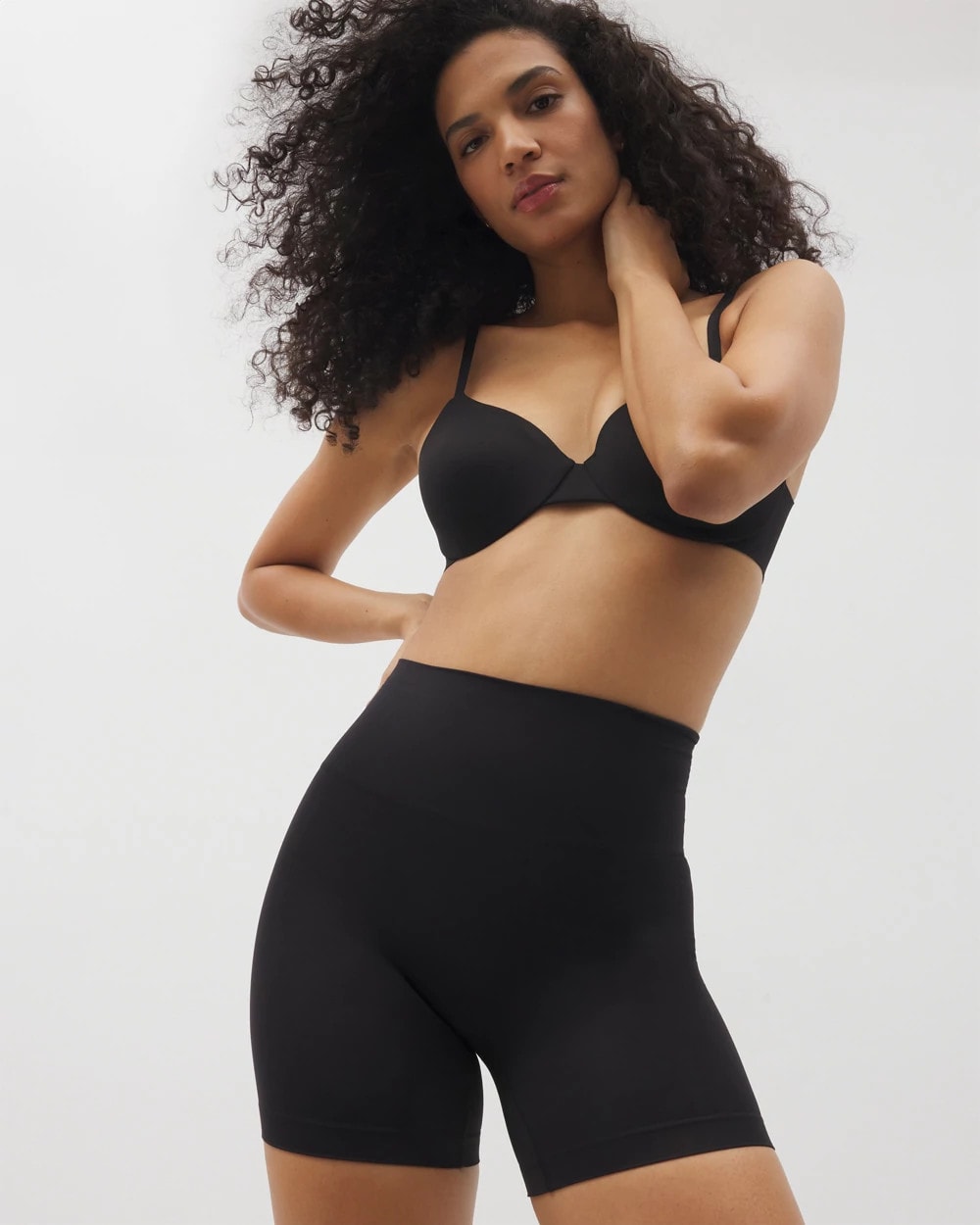 Mid-Level Shaping Seamless Shorts - BLACK | Soma Women